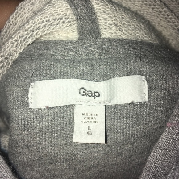 Gap Hoodie (Unisex)🛍 - Picture 2 of 7
